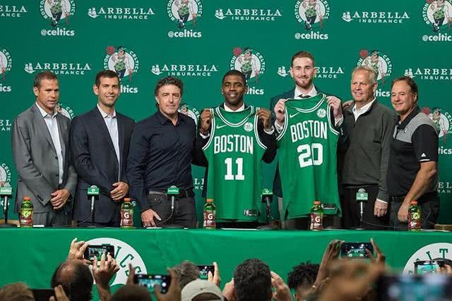 35秒，普利希奇是米兰自2008年2月以来意甲替补进球最快球员（仅用35秒，普利希奇刷新米兰自2008年2月以来意甲替补进球最快纪录）