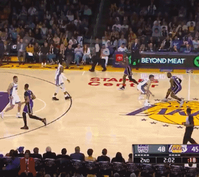 博主：河南队前往泰国曼谷进行封闭训练，并将与泰国球队热身（博主称：河南队赴曼谷封闭拉练，计划与泰国球队进行热身赛）