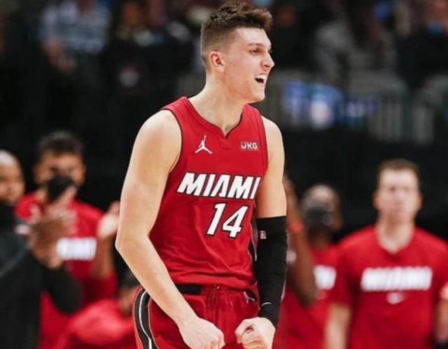 CBA赛季亮点回顾：精彩进球集锦,（CBA本季高光时刻：绝妙进球大赏）