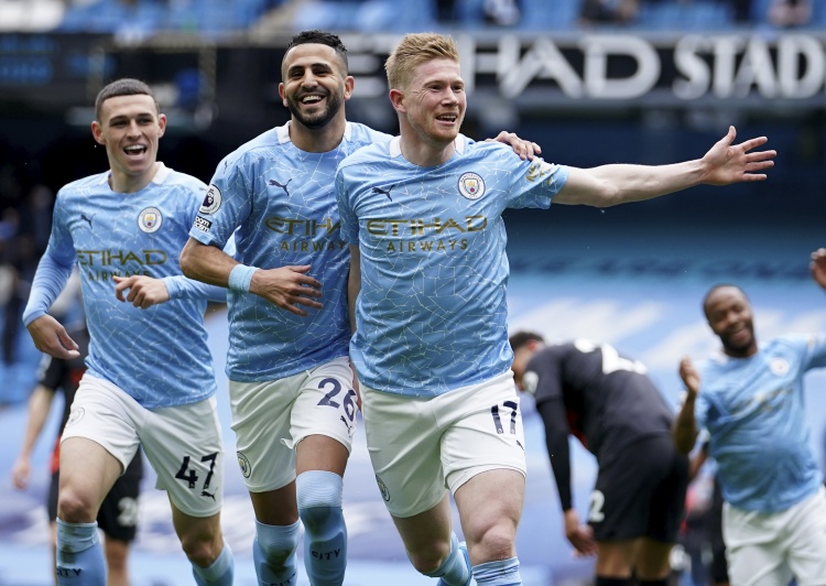 土鸡PK桑巴！国际排联认证这是本届VNL至今最激烈的强强对话！（土鸡大战桑巴：国际排联认定为本届VNL迄今最火爆的强强对决）