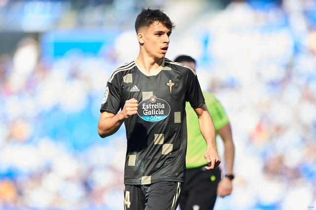 喜讯！32岁的津门虎队长在上港迎来转会加盟亚冠首秀，值得期待（32岁津门虎队长转投上港，亚冠首秀将上演，备受期待）