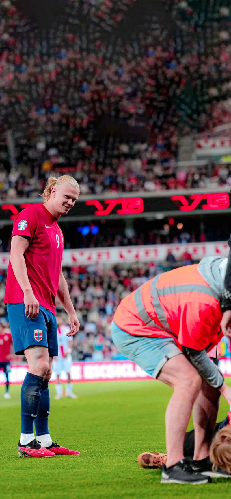 韩足晚报（2025.11.6）黄仁范缺席，韩国启用B计划（2025年11月6日韩足晚报：黄仁范缺阵，韩国启用备选方案）