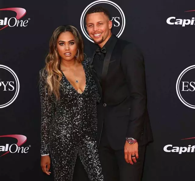 泪洒赛场！阿尔巴完美告别 迈阿密国际首夺MLS杯（泪别绿茵！阿尔巴谢幕圆满 迈阿密国际加冕首座MLS冠军）