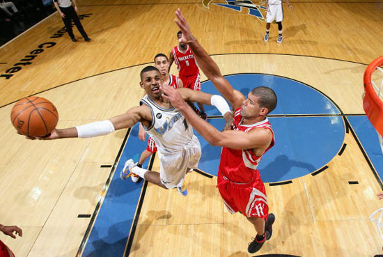 广岛前锋：亚冠与J联赛在身体对抗、速度等方面有很大区别（广岛锋将称亚冠与J联赛在对抗强度与速度等层面差异明显）